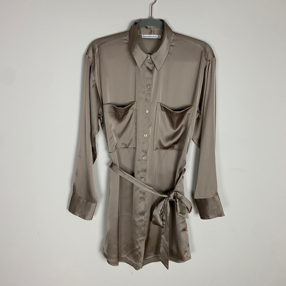Abercrombie & Fitch Satin Shirt Dress Womens XS Taupe Long Sleeve Tie Waist Belt
